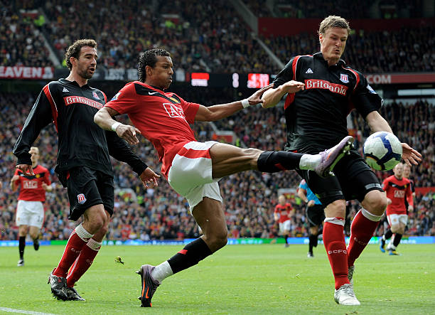 而在这股潮 而在这股潮